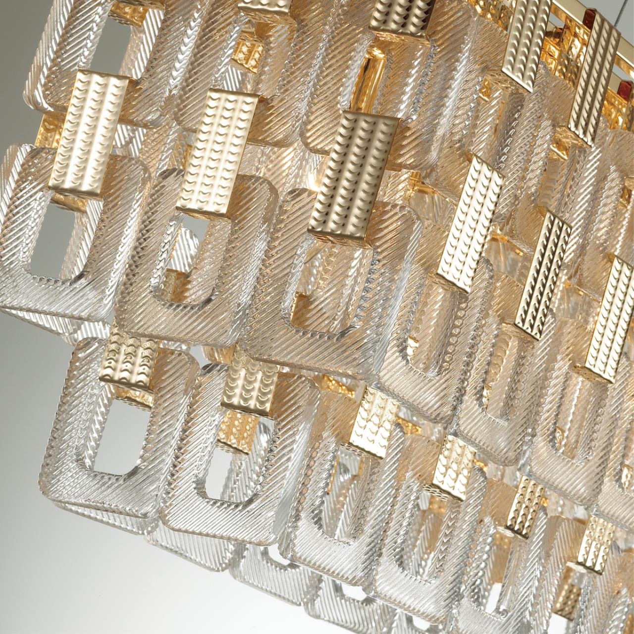 4989/10 Odeon Light