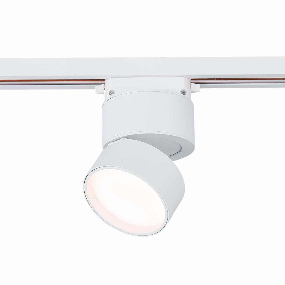ST651.536.09 ST Luce