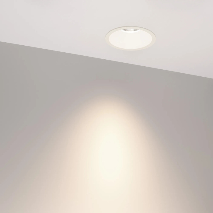 050180 Arlight