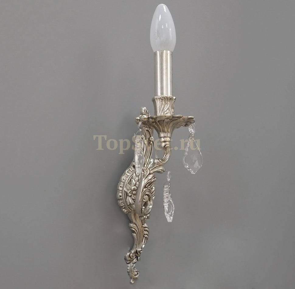 A 22 ANTIQUE SILVER Nervilamp