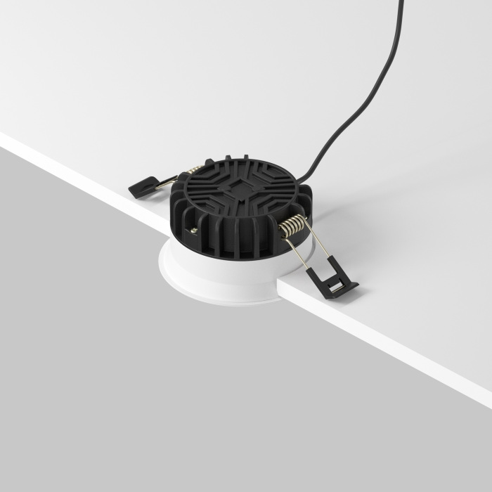 DL055-8W4K-SEN-W Maytoni
