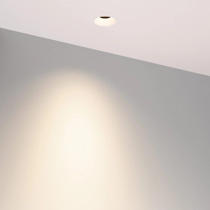 047772 Arlight