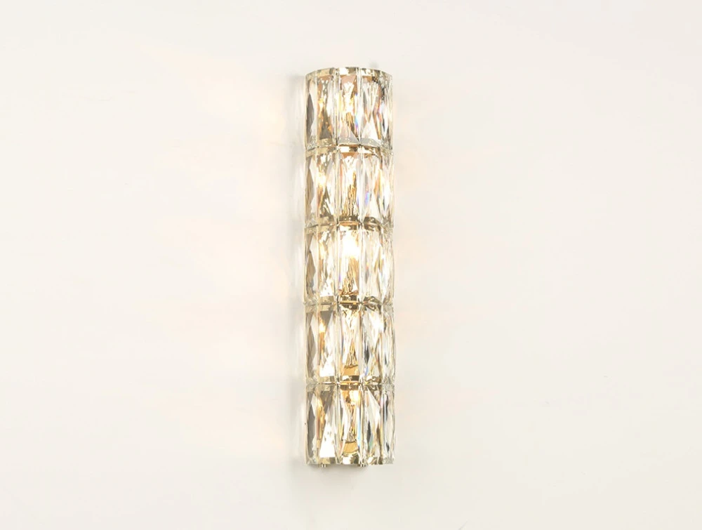 10125/A new gold Newport