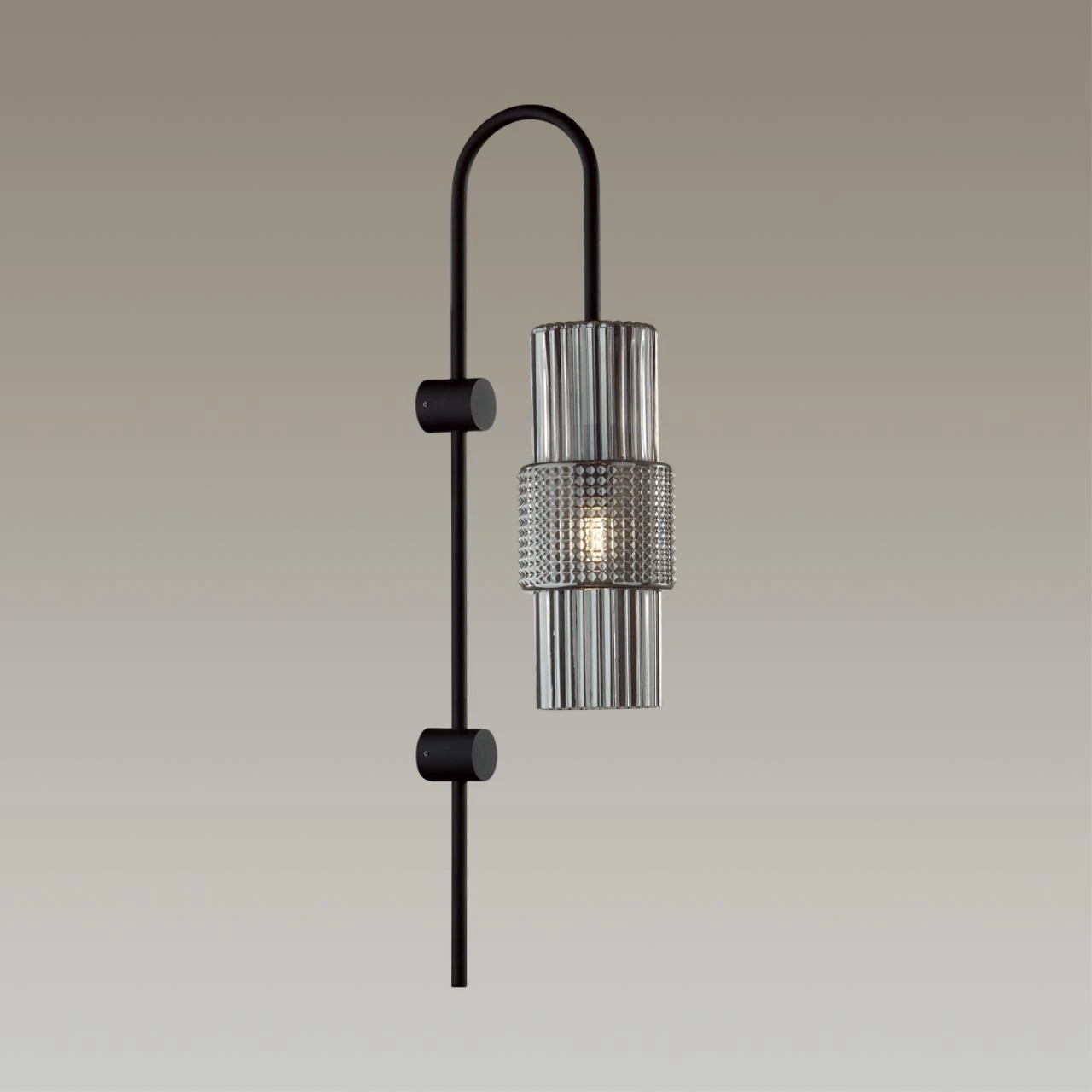5016/1W Odeon Light
