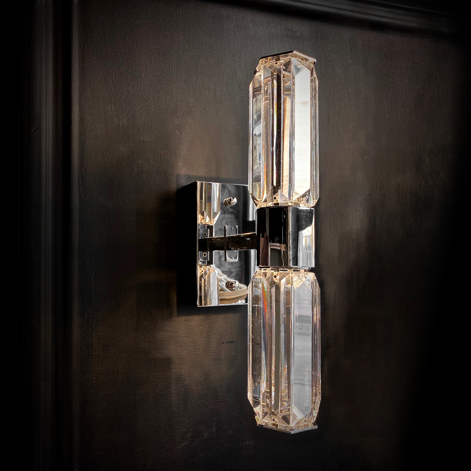 MB19027016-2B chrome Delight Collection