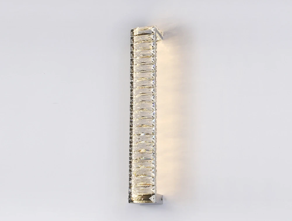 8241/A chrome Newport