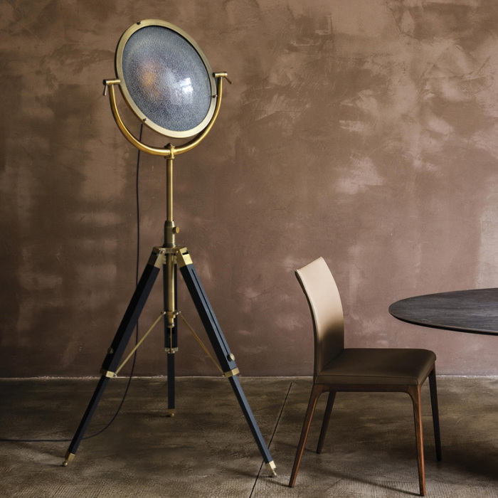 TRIPOD01 ImperiumLoft