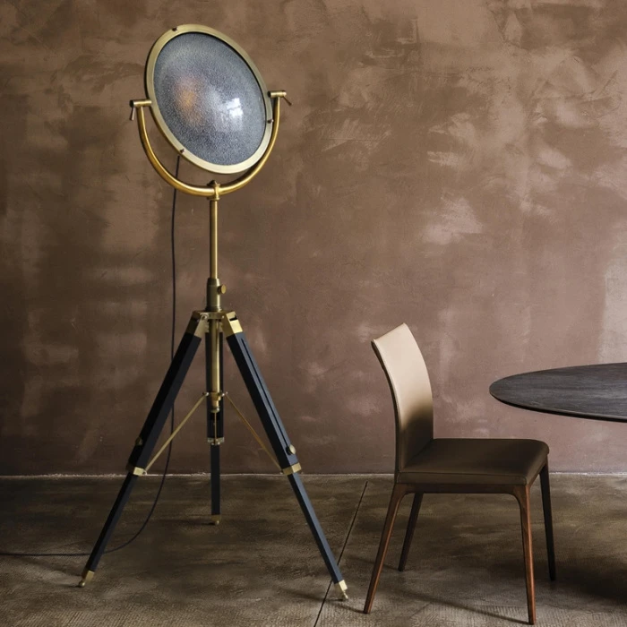 TRIPOD01 ImperiumLoft