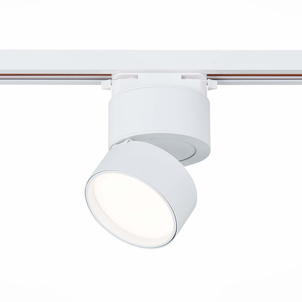 ST651.546.09 ST Luce