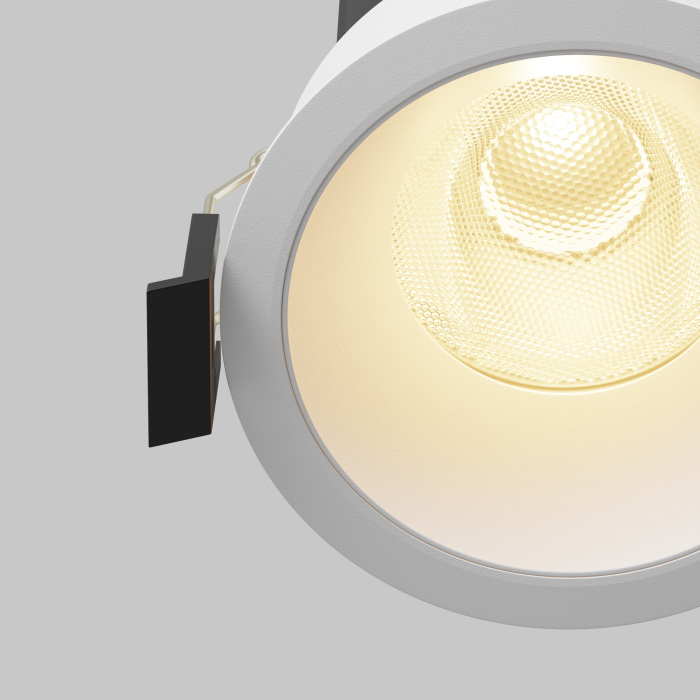 DL117-15W-2.7K-W Maytoni