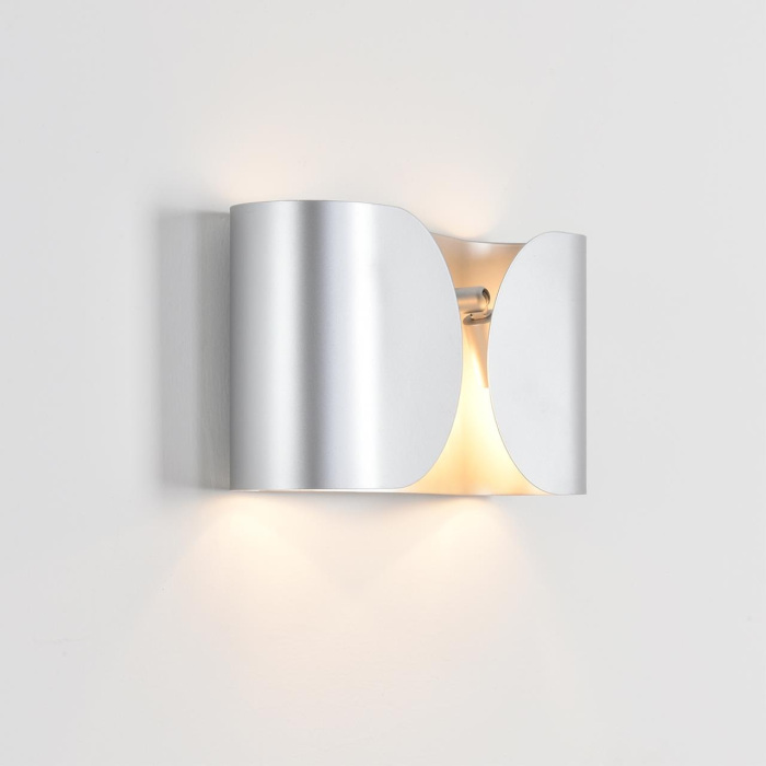 8389/2W Lumion