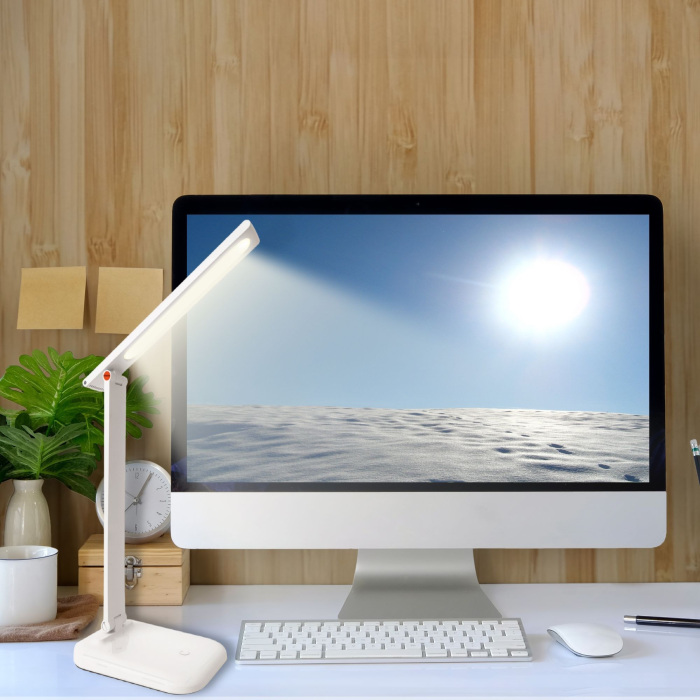 ULM-D607 4W/3000-6000K/DIM WHITE_