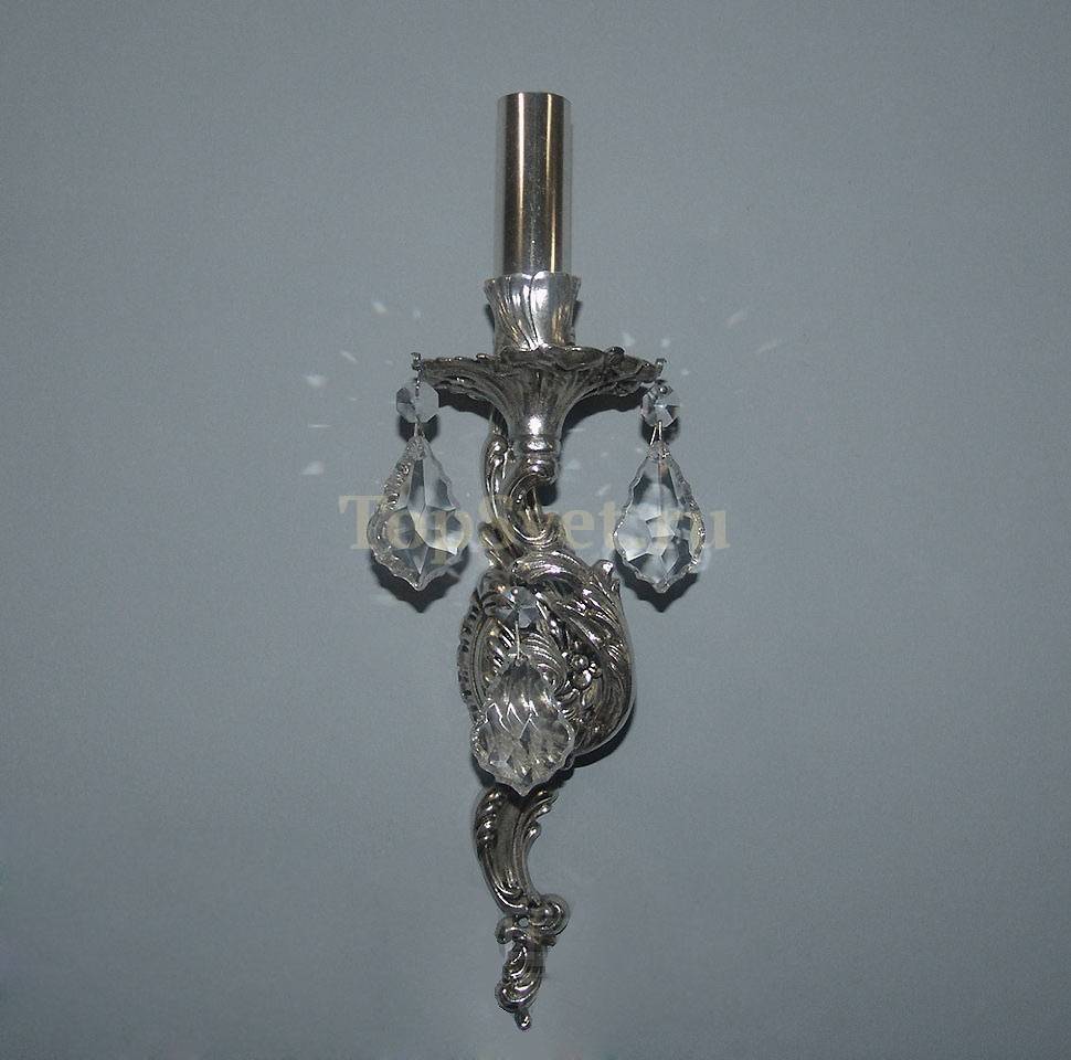 A 22 ANTIQUE SILVER Nervilamp