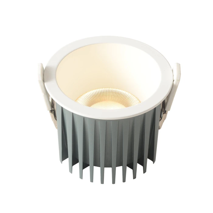 CLT 008C83 WH 3000K IP54 Crystal Lux