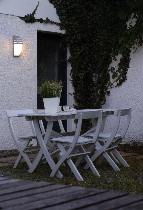1836 Gr Oasis Light
