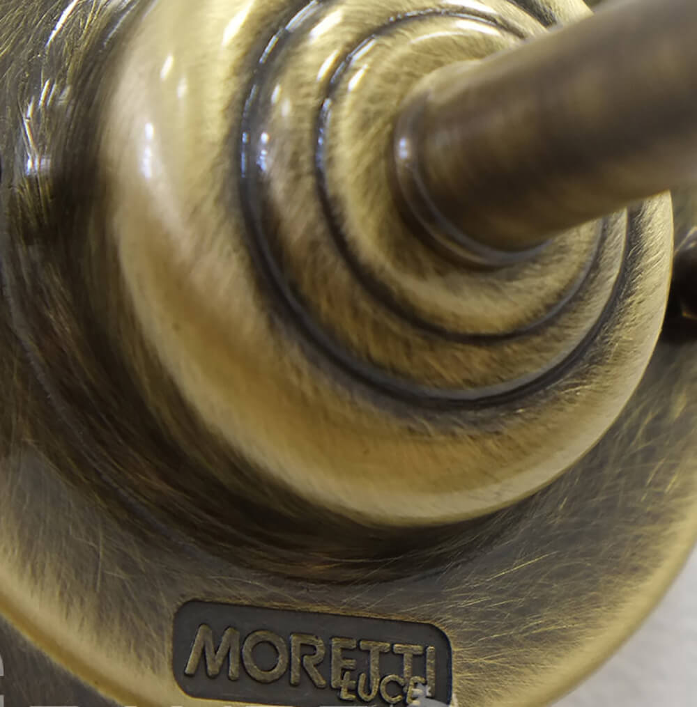 1058.A Moretti Luce