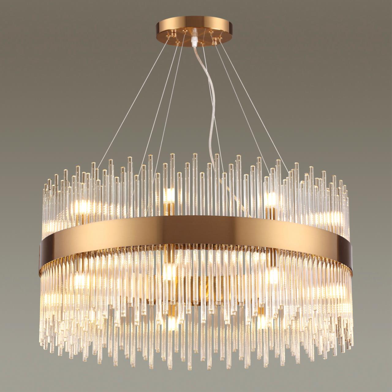 4722/18 Odeon Light