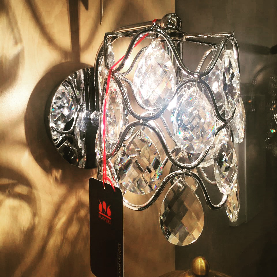 MB103910-1A chrome/clear Illuminati