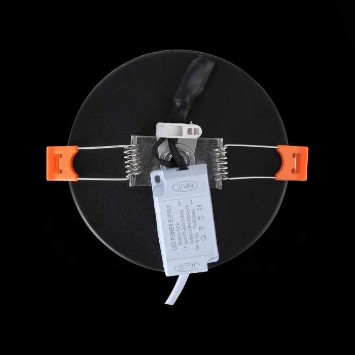 ST104.402.06 ST Luce